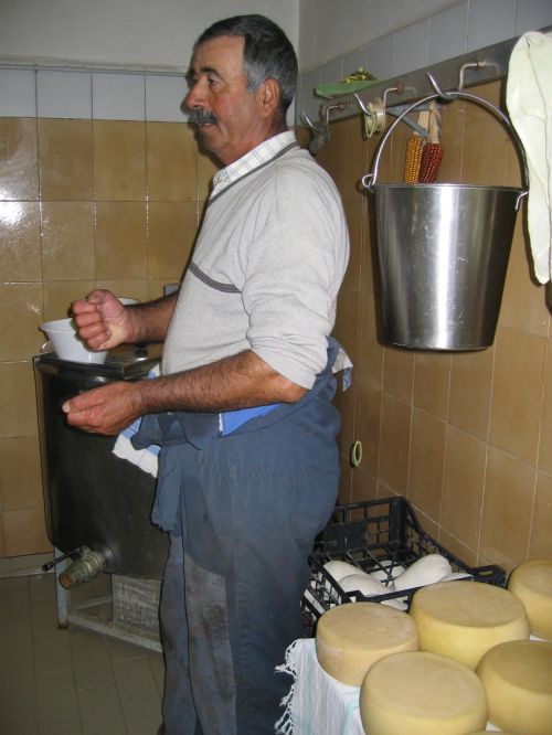 scuola di formaggio-23.JPG